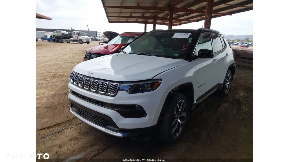 Jeep Compass - 2