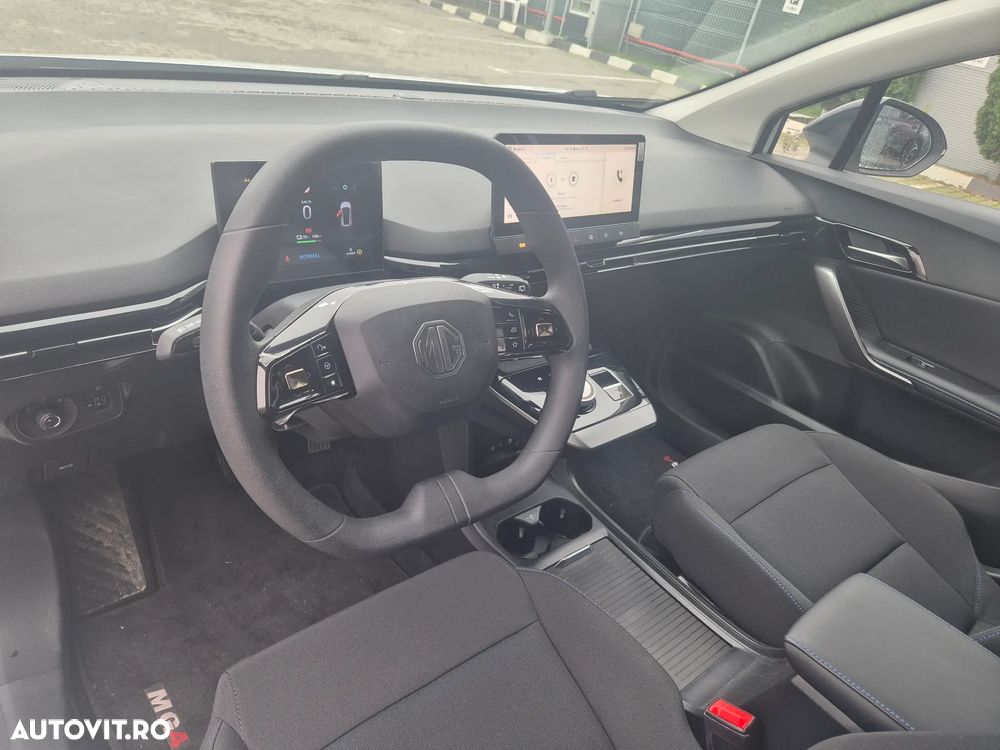 MG MG4 4 Luxury 49 kWh - 24