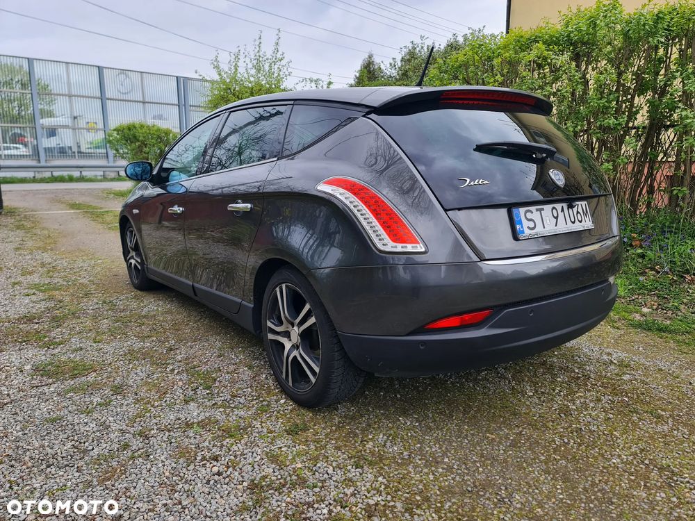 Lancia Delta 1.4 TurboJet 16v Silver - 4