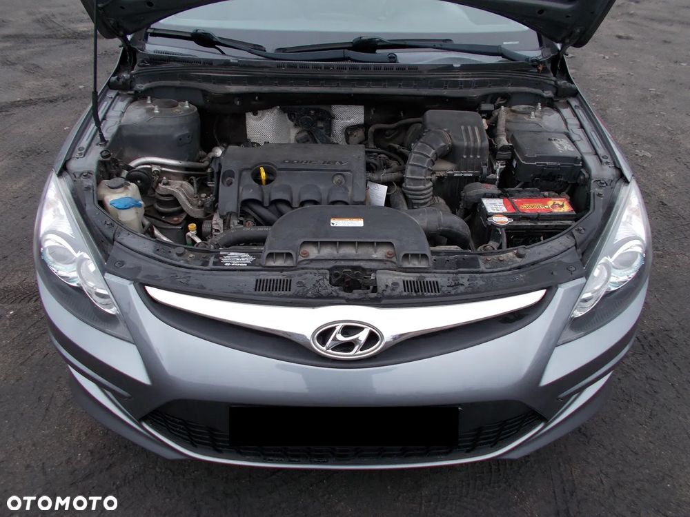 Hyundai i30 1.4 Comfort - 10