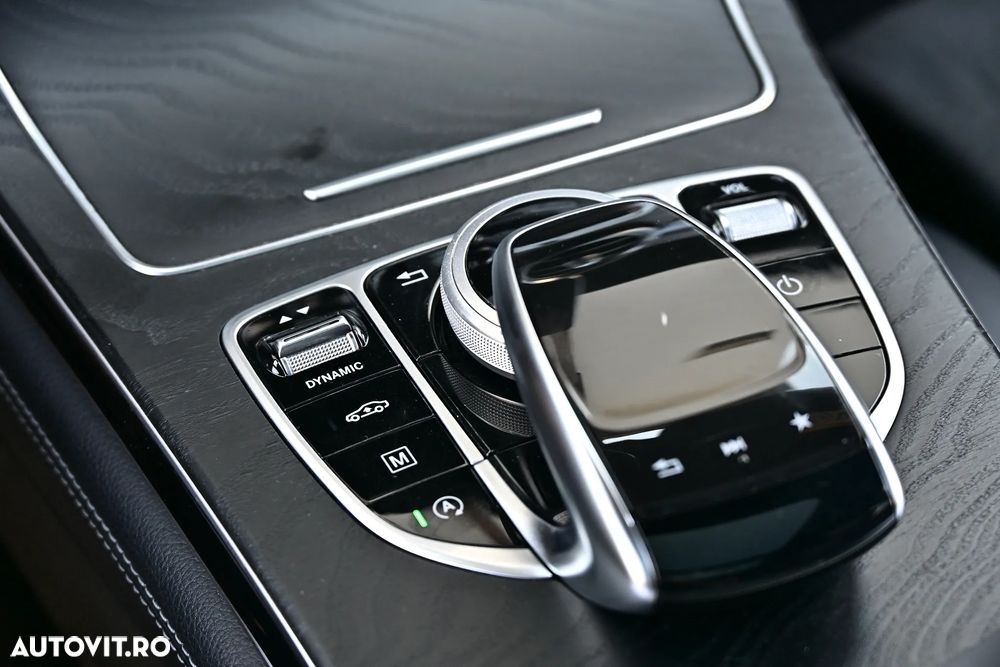 Mercedes-Benz GLC 250 d 4MATIC 9G-TRONIC AMG Line - 12