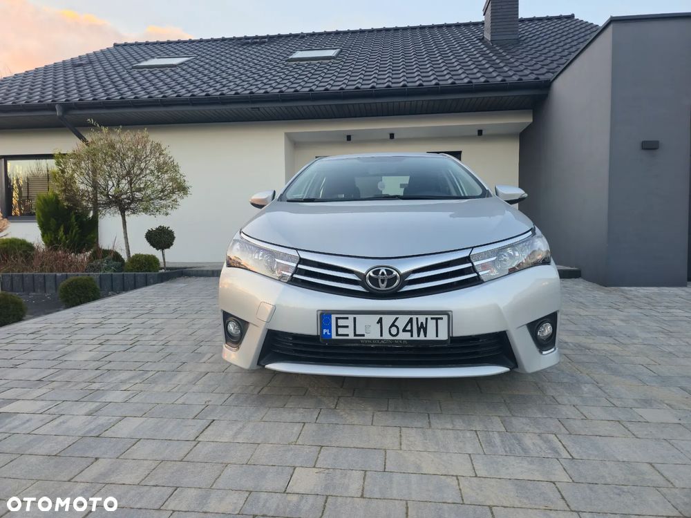 Toyota Corolla 1.6 Premium - 6