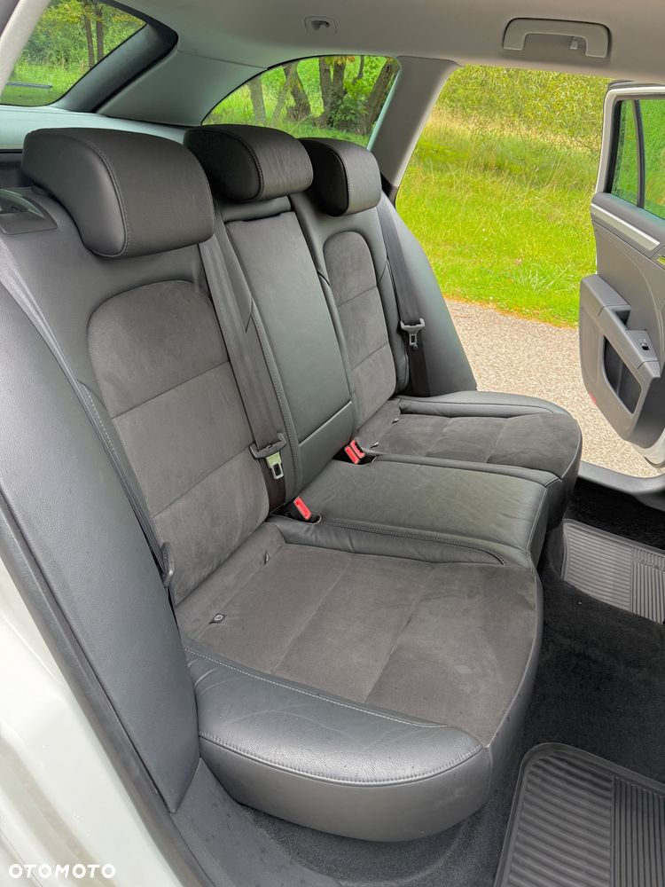 Skoda Superb 2.0 TDI Green tec 4x4 DSG Elegance - 20