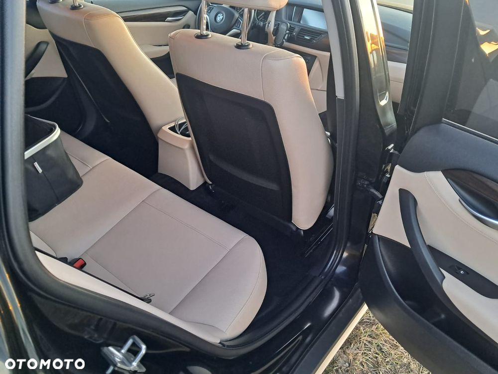 BMW X1 - 12