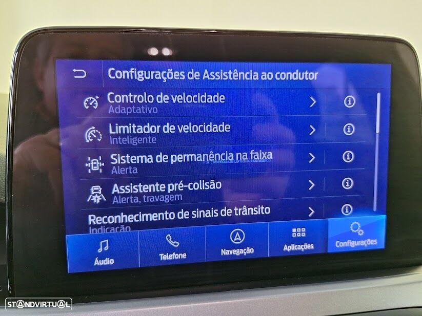 Ford Focus 1.0 EcoBoost MHEV ST-Line X - 25