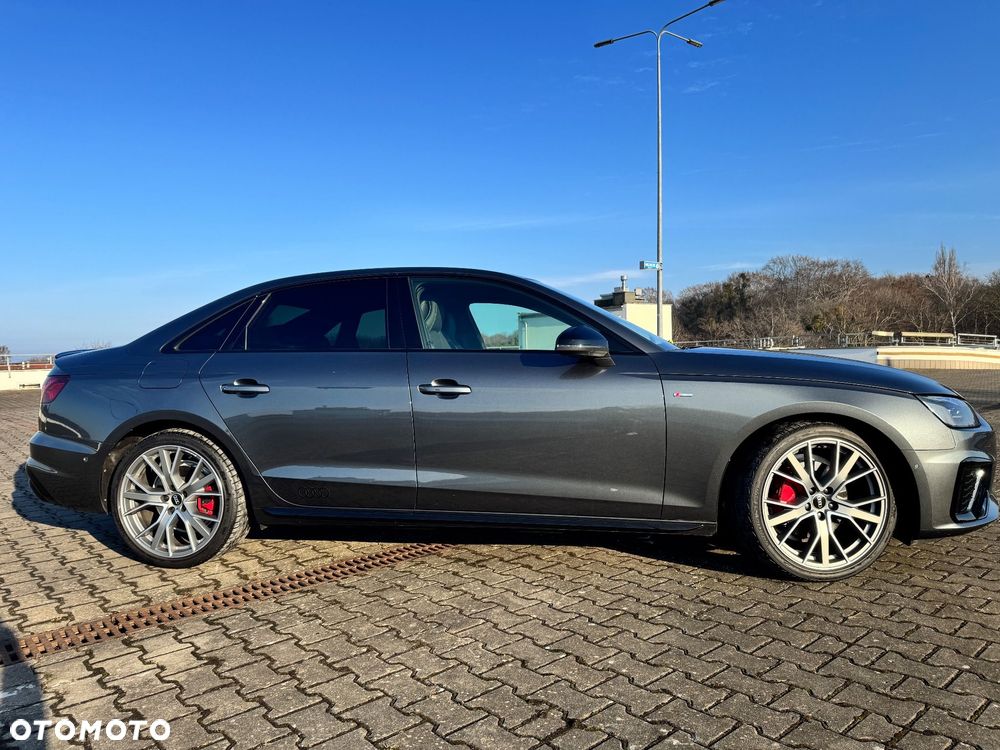 Audi A4 Limousine 40 TFSI mHEV Quattro S tronic - 22