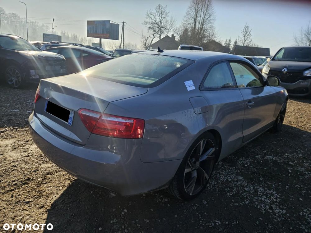 Audi A5 Coupé 3.0 TDI DPF quattro - 8