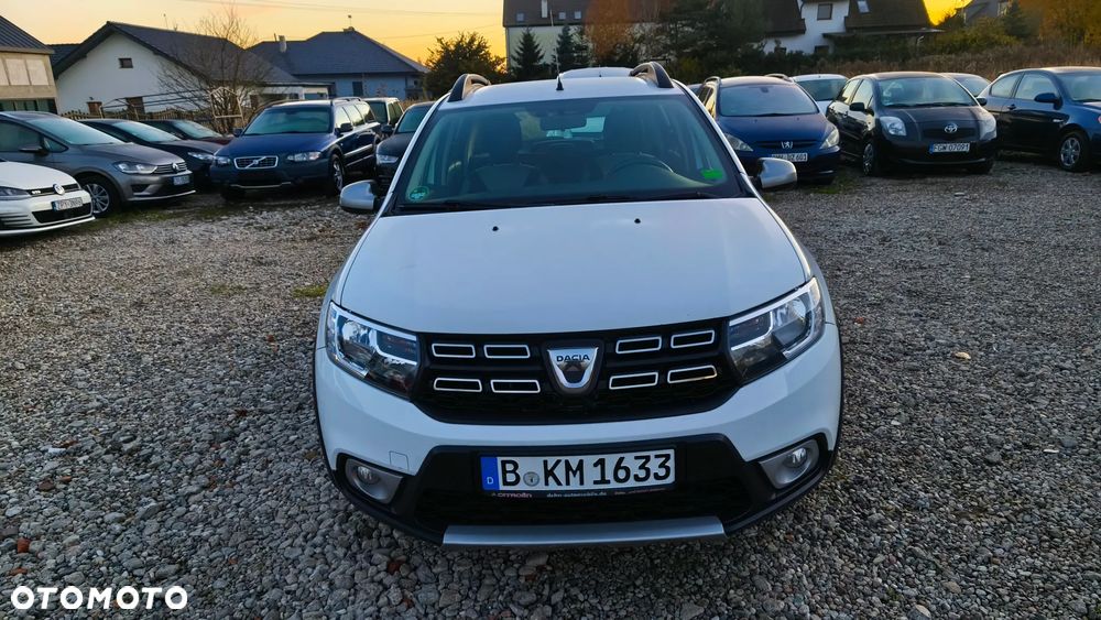 Dacia Sandero Stepway 0.9 TCe Laureate S&S Easy-R - 3