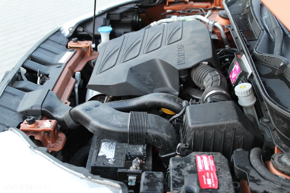 Suzuki Vitara 1.6 DDiS (4x4) Allgrip Comfort - 23