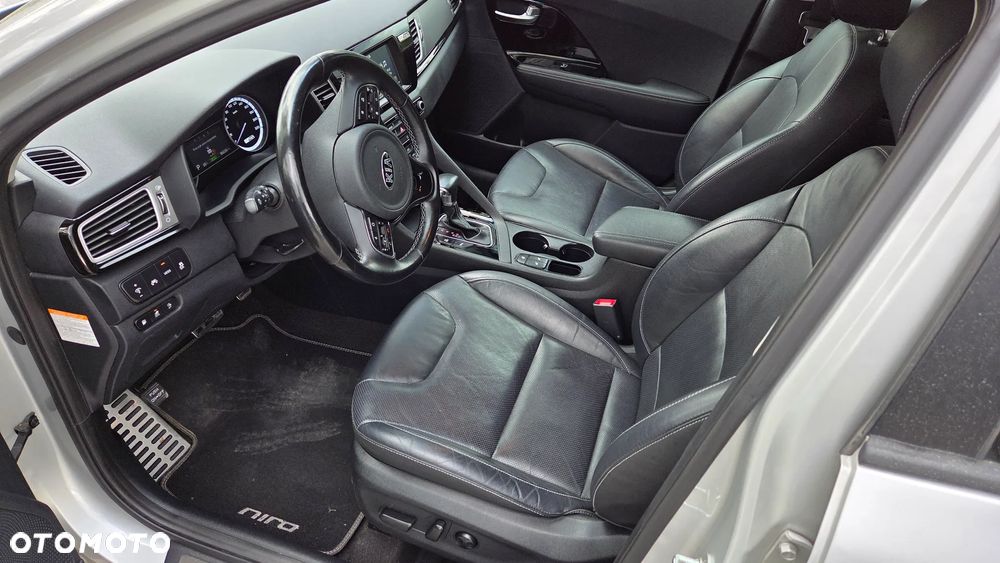 Kia Niro - 11