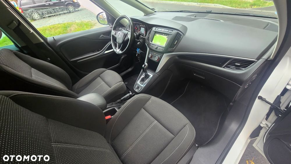 Opel Zafira - 20