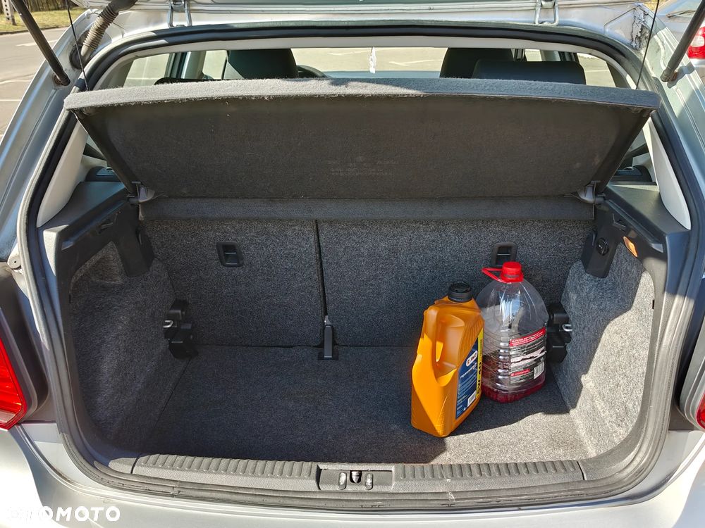 Volkswagen Polo 1.2 Style - 16