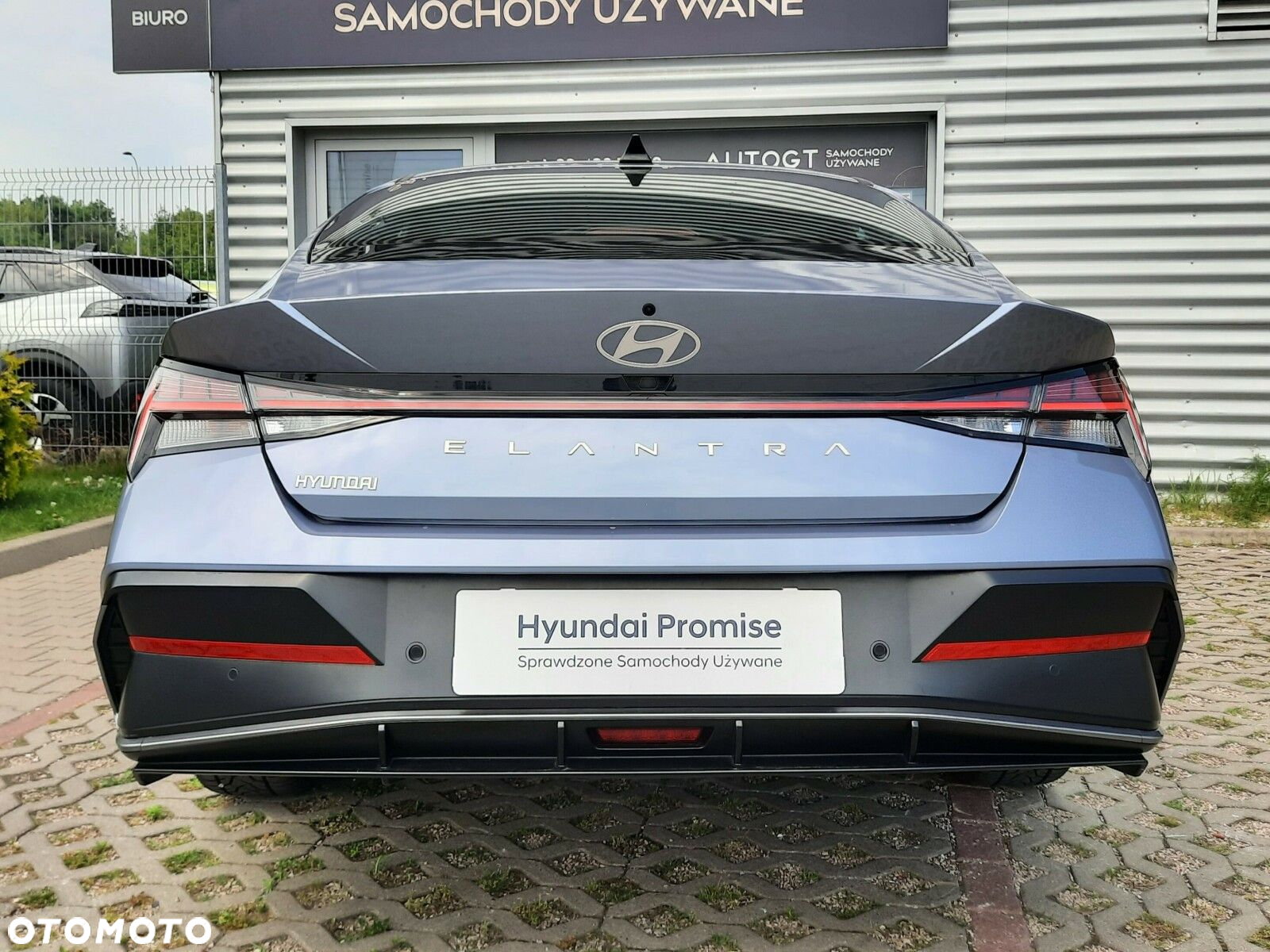 Hyundai Elantra 1.6 Smart CVT - 24