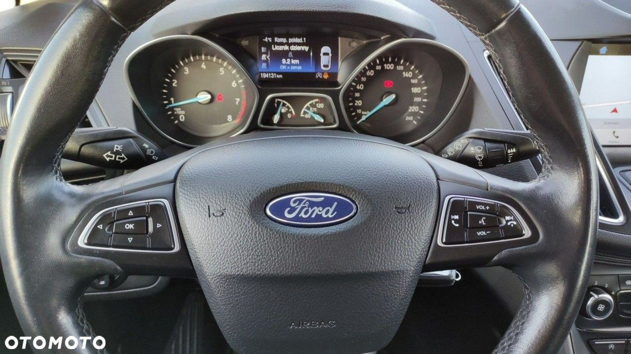 Ford Grand C-MAX - 32