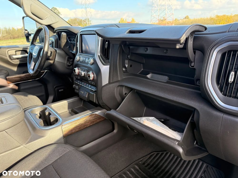 GMC Sierra - 14