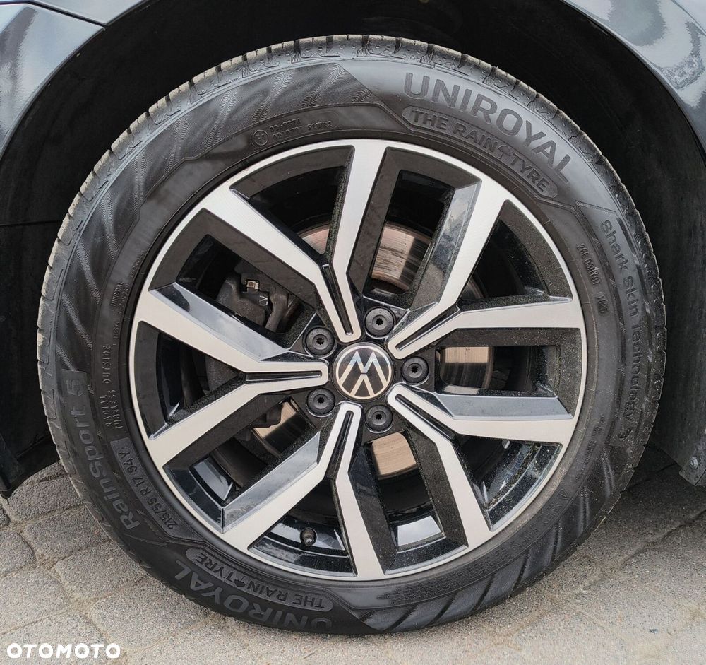 Volkswagen Passat - 30