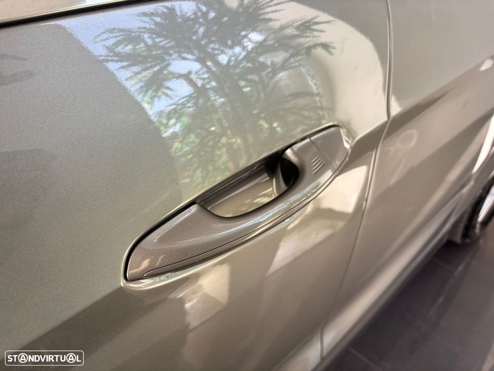 Ford S-Max 2.0 TDCi Titanium - 34