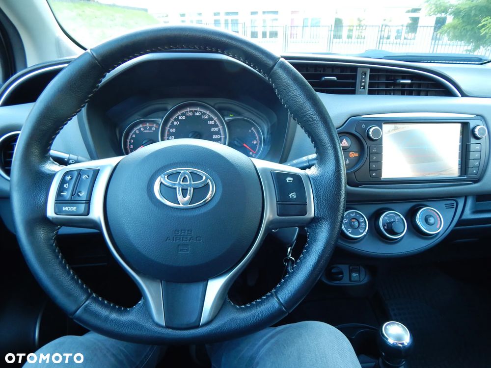 Toyota Yaris 1.33 Life - 30