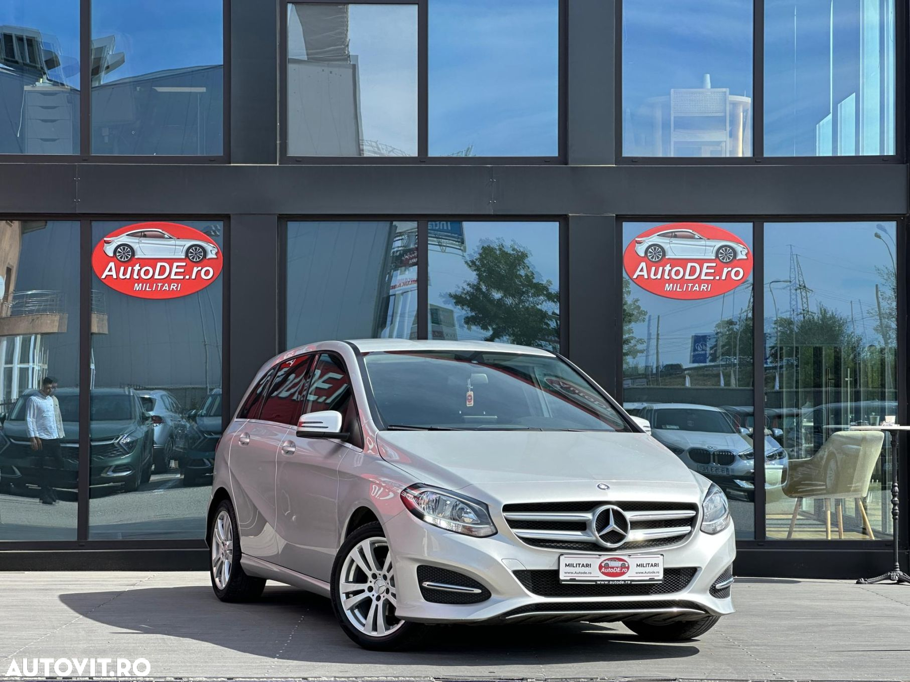 Mercedes-Benz B - 2