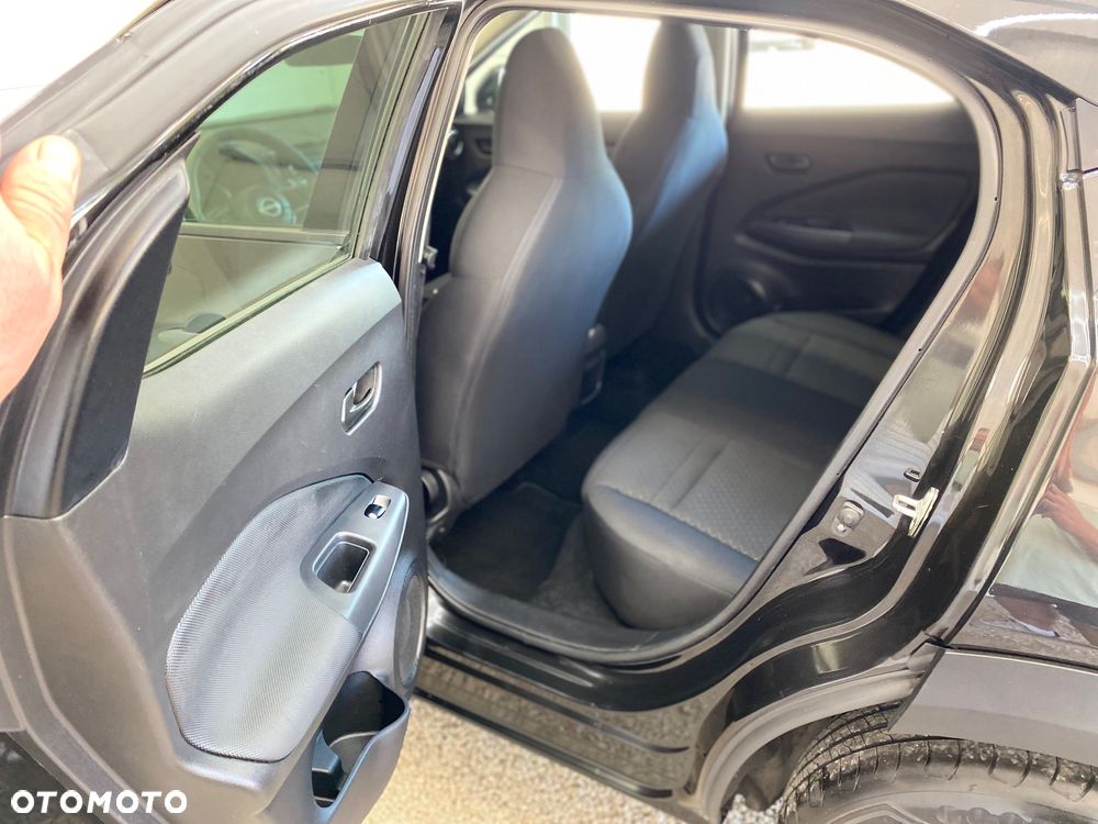 Nissan Juke 1.0 DIG-T Visia - 16