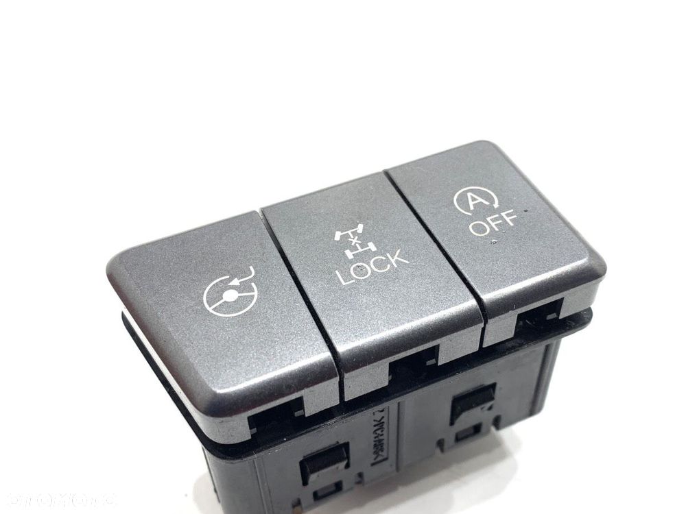 PANEL PRZEŁĄCZNIK  SSANGYONG TIVOLI 2015 - 2022 1.5 T-GDi 120 kW [163 KM] benzyna 2021 - 2022 - 4