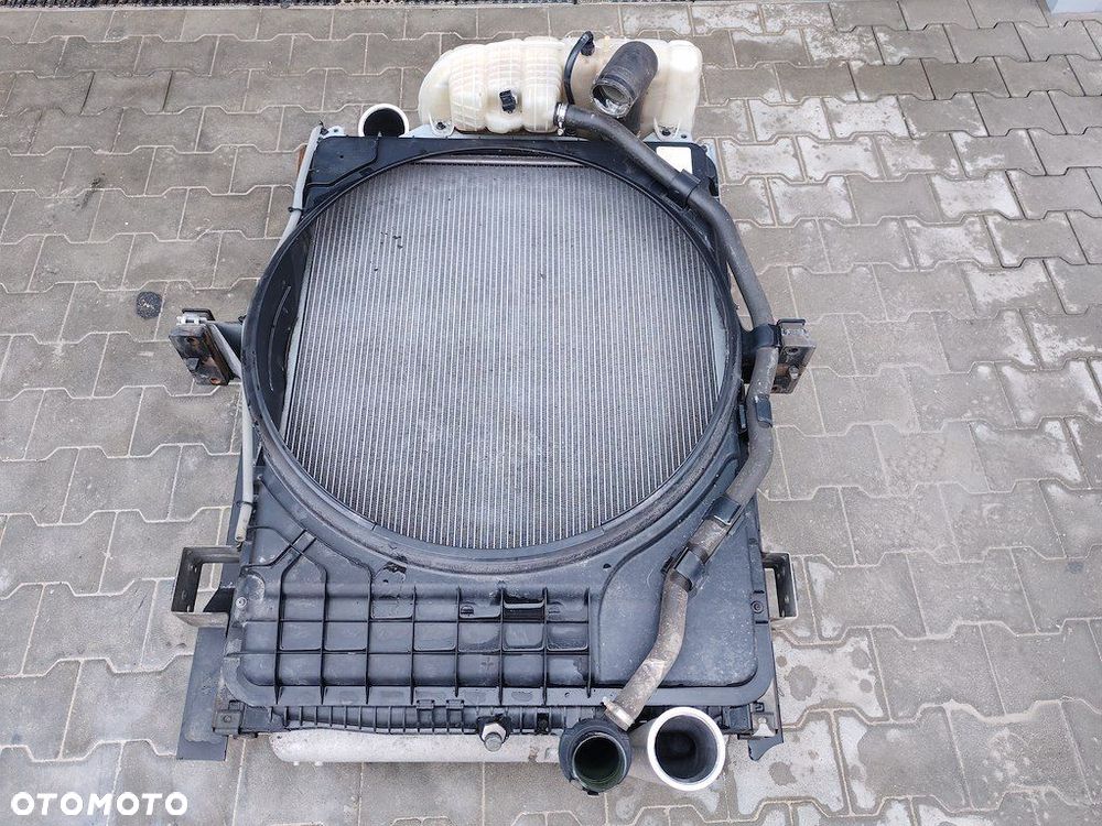 KOMPLET CHŁODNIC VOLVO FM4 FM5 FMX 23852082 20804602 23010567 - 1