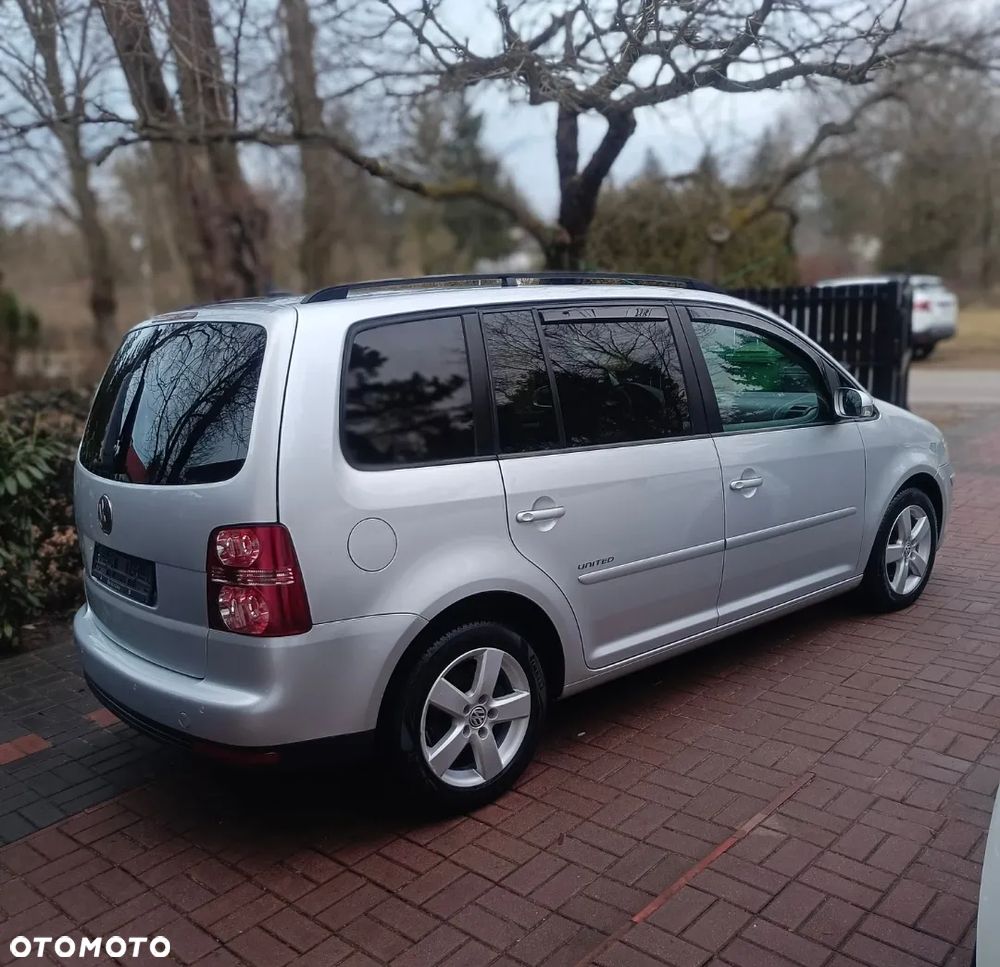 Volkswagen Touran 1.9 TDI DPF Goal - 2
