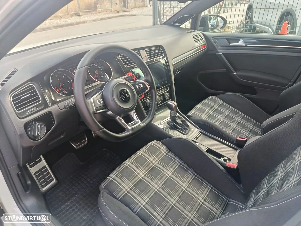 VW Golf GTD (BlueMotion ) DSG - 6