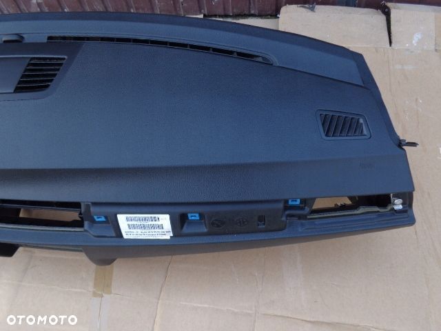 DESKA KONSOLA KOKPIT BMW E90 E91 E92 EUROPA IGŁA - 5