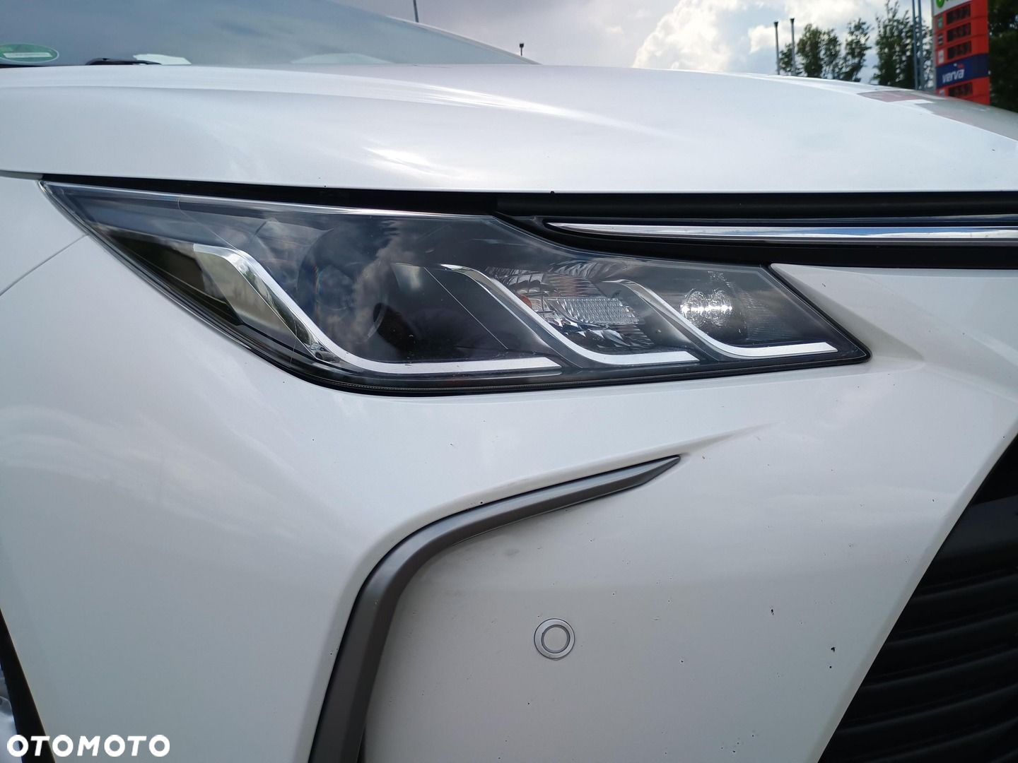 Toyota Corolla 1.8 Hybrid Comfort - 9