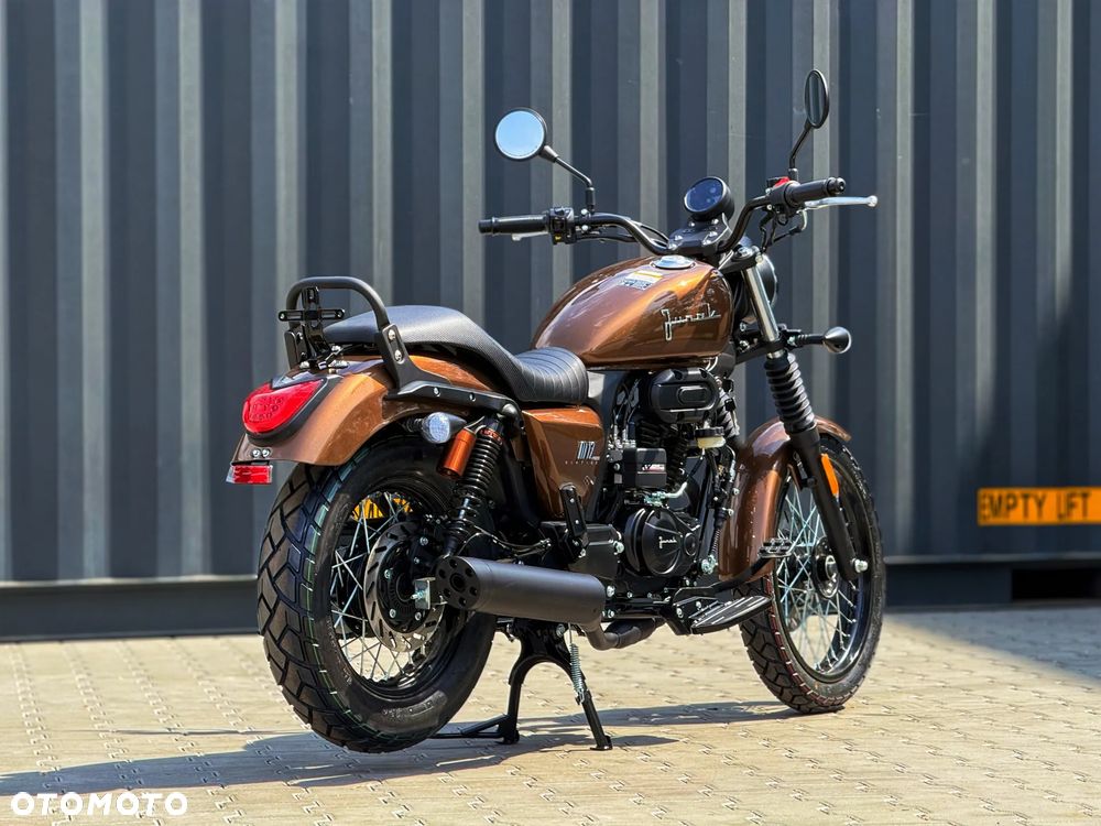 Junak M12 - 7