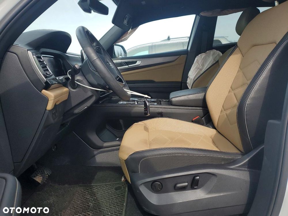 Volkswagen Atlas - 8