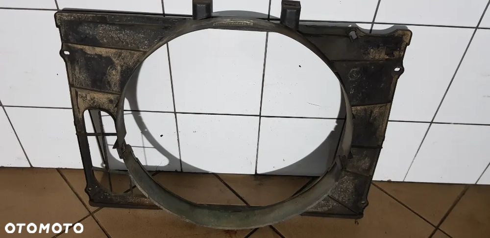 Ford Maverick Terrano II Obudowa Chłodnicy - 3