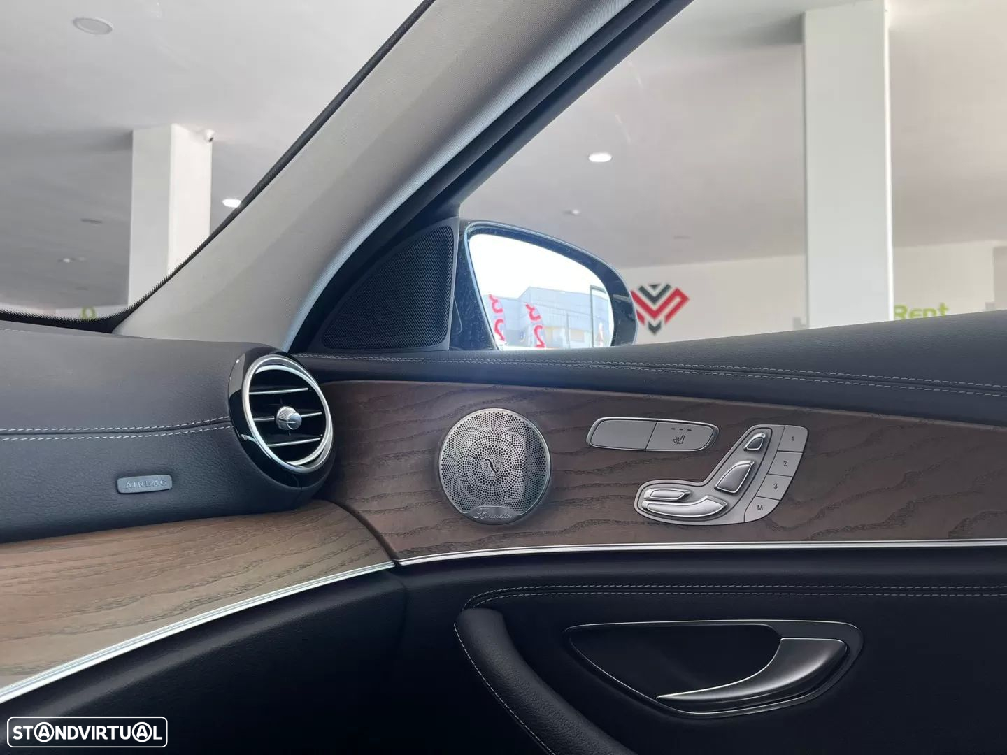Mercedes-Benz E 300 de AMG Line - 21