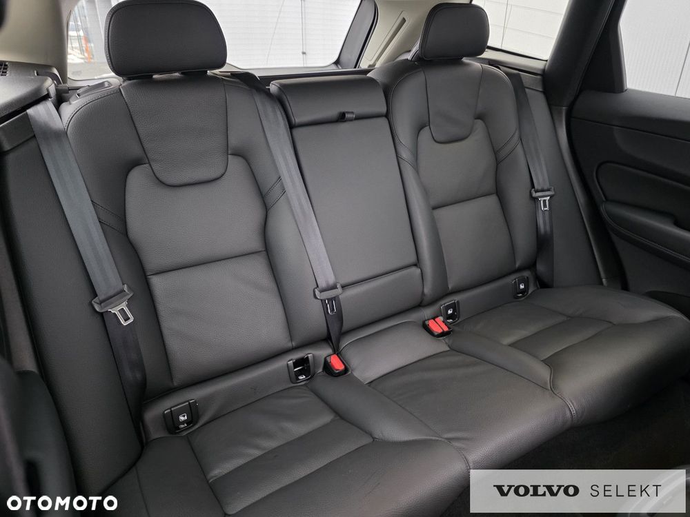 Volvo XC 60 - 16