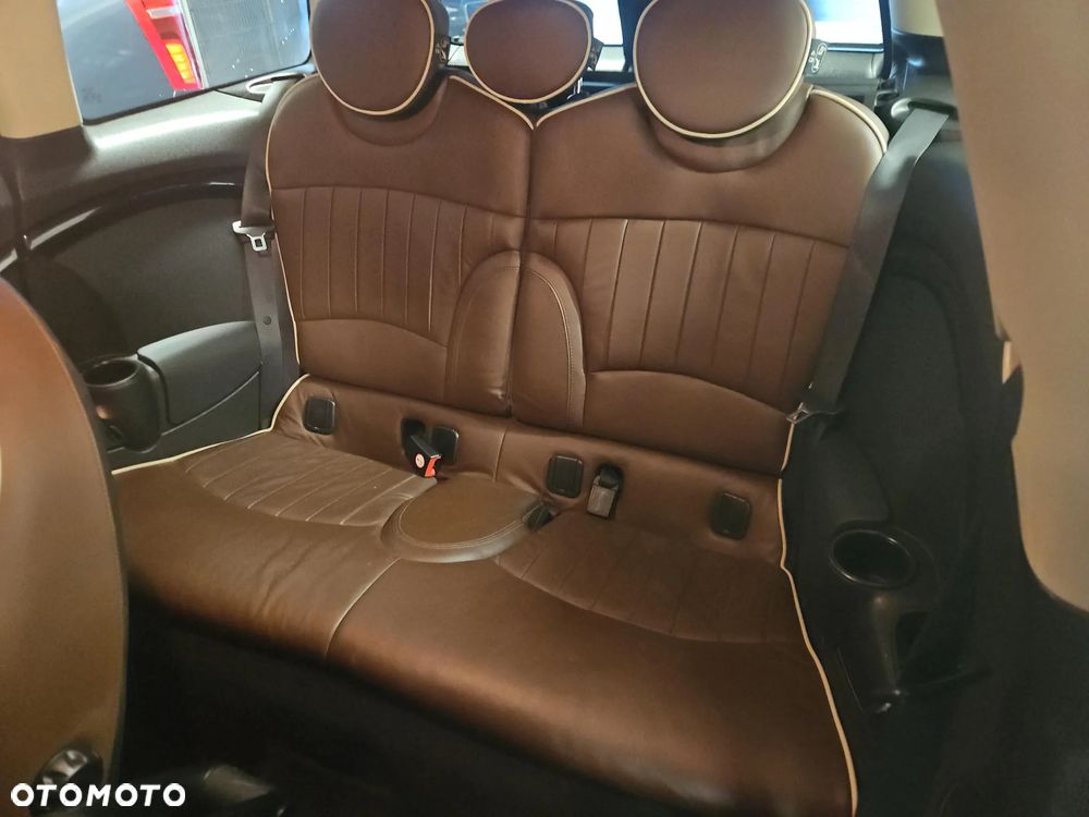 MINI Clubman - 16