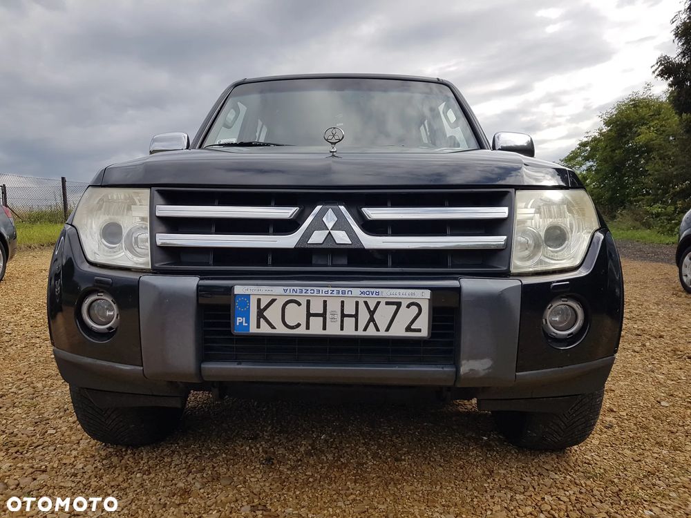 Mitsubishi Pajero 3.2 DI-D Automatik Intense - 11