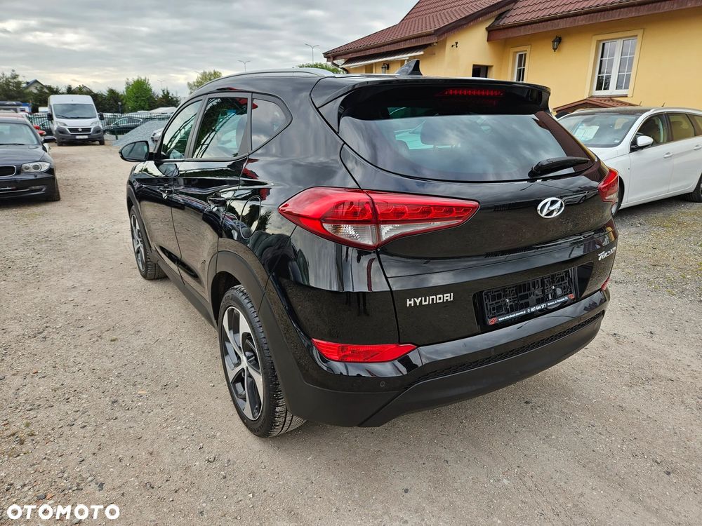 Hyundai Tucson blue 1.7 CRDi 2WD Passion - 12