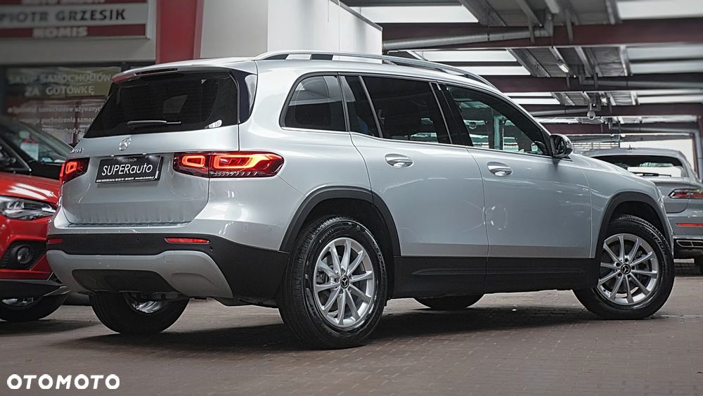 Mercedes-Benz GLB 180 7G-DCT - 12