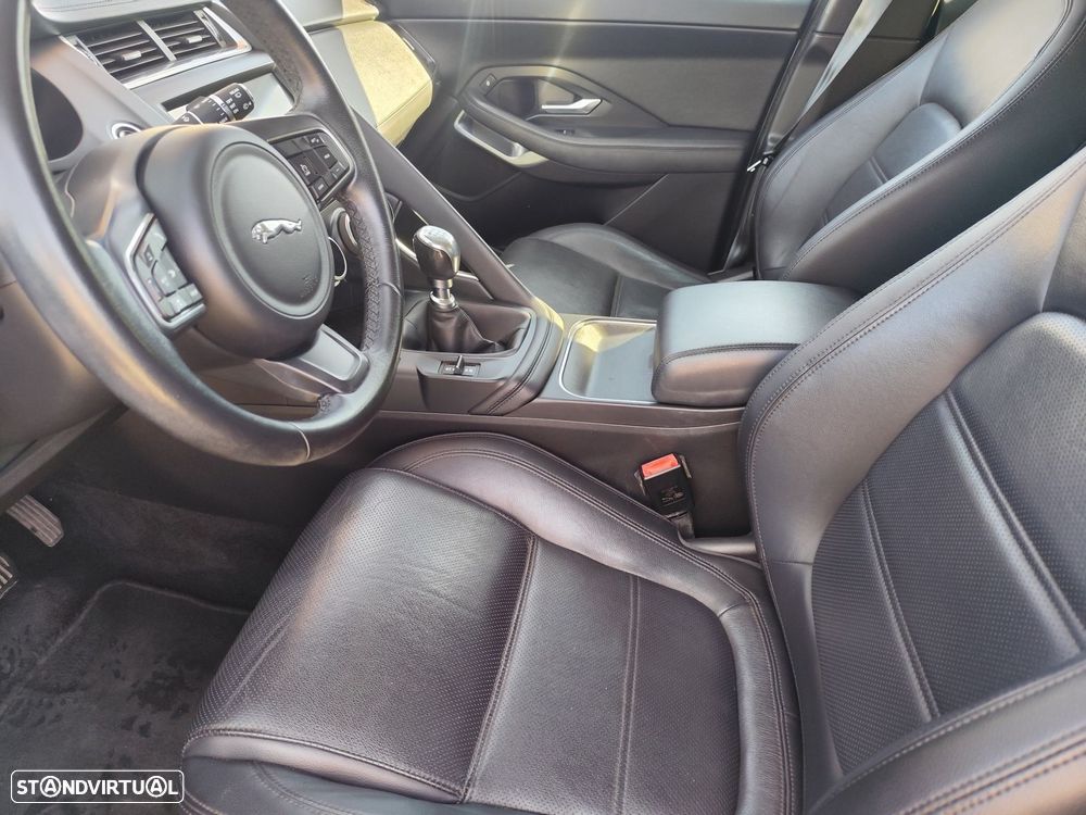 Jaguar E-Pace 2.0 i4D S - 16