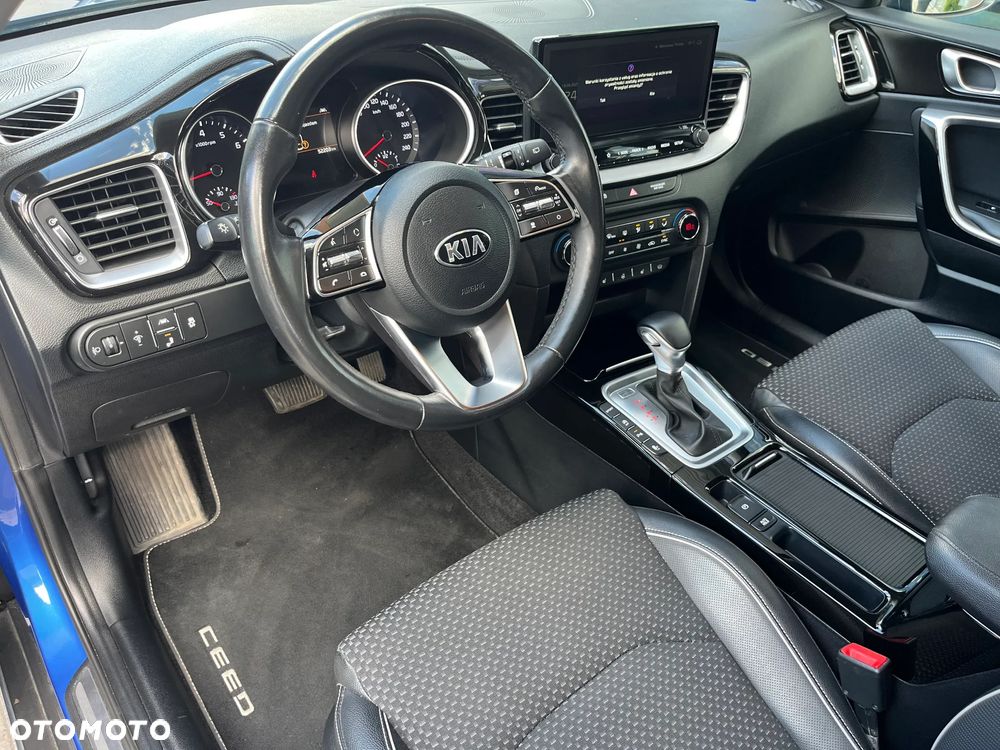 Kia XCeed 1.6 T-GDI L Business Line DCT - 10