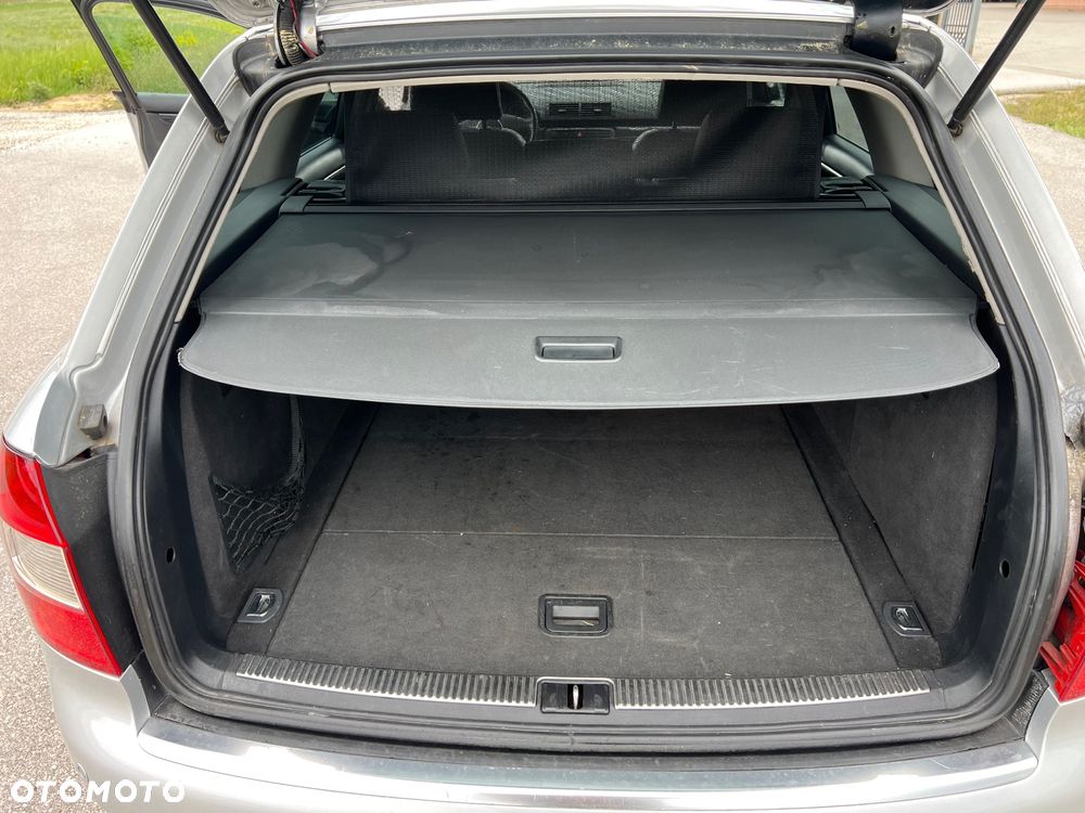 Audi A4 Avant 1.9 TDI quattro - 11