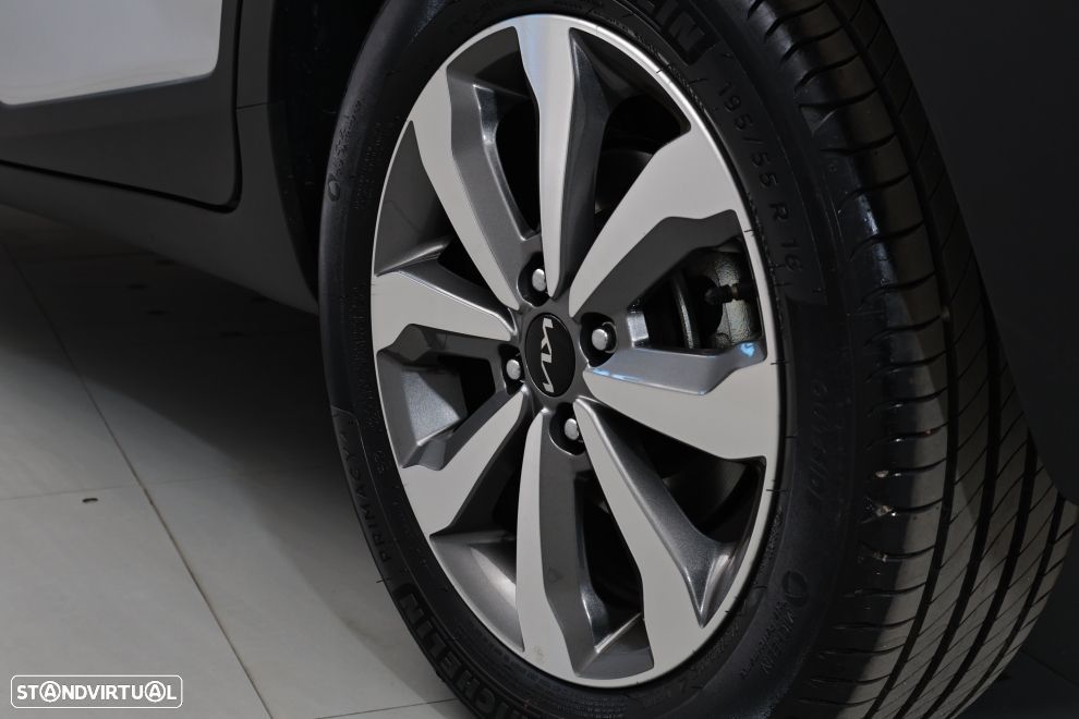 Kia Stonic 1.2 Dynamic - 13