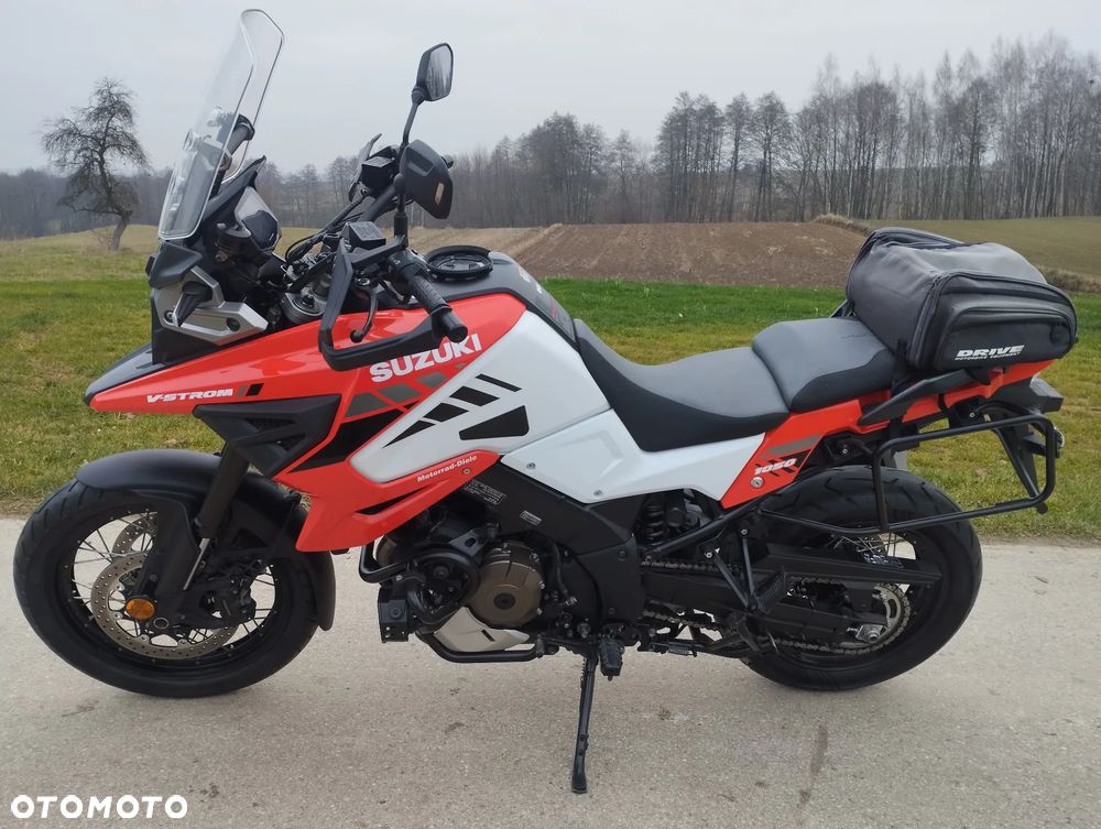 Suzuki V-STROM - 2