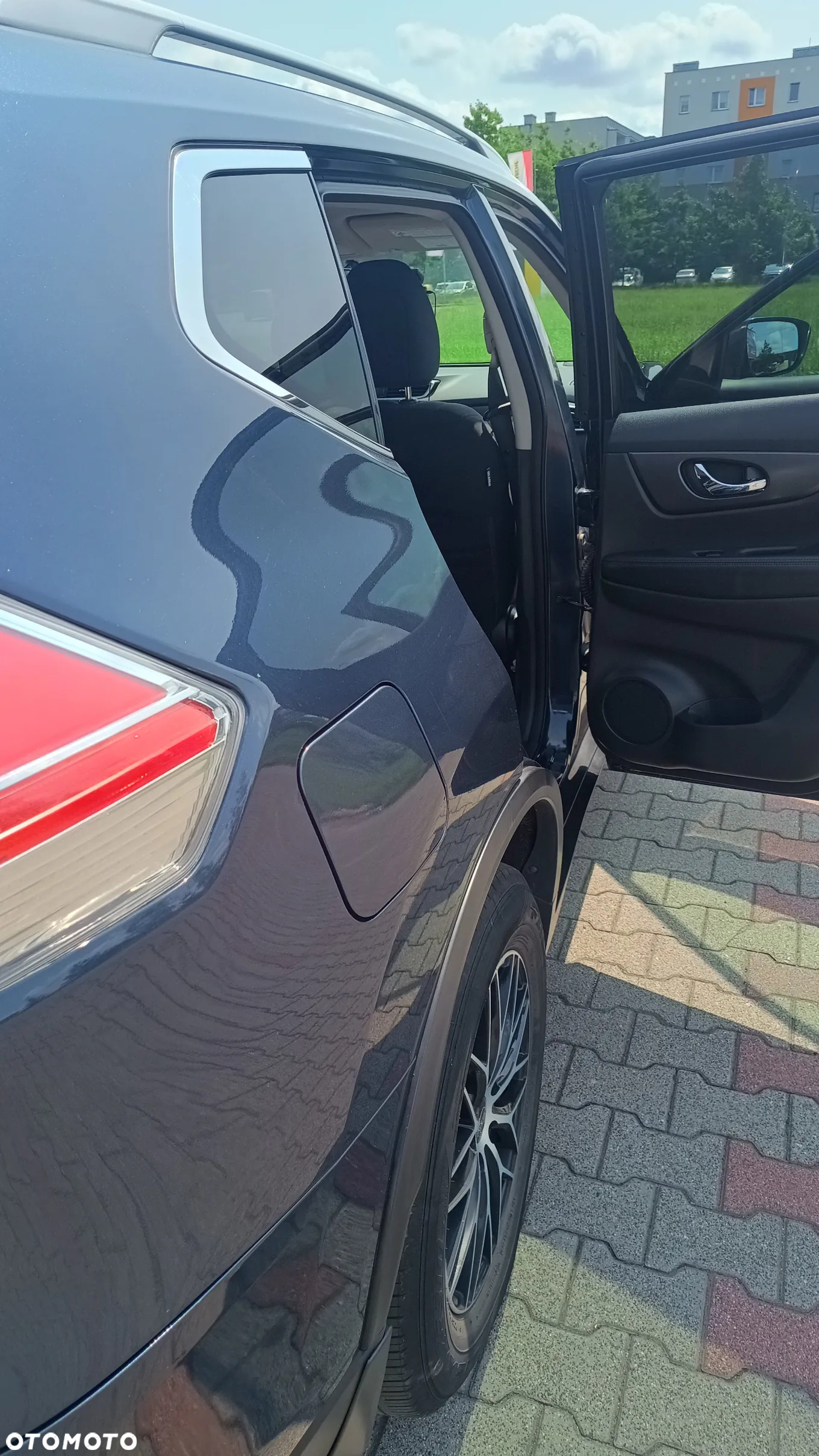 Nissan Rogue - 10