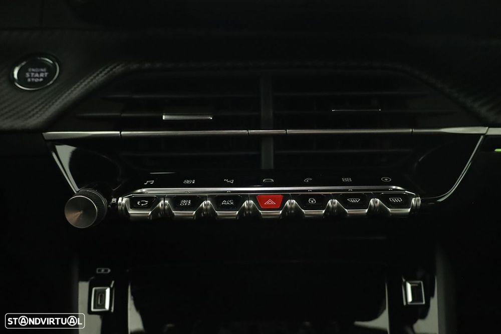 Peugeot e-208 50 kWh GT - 15