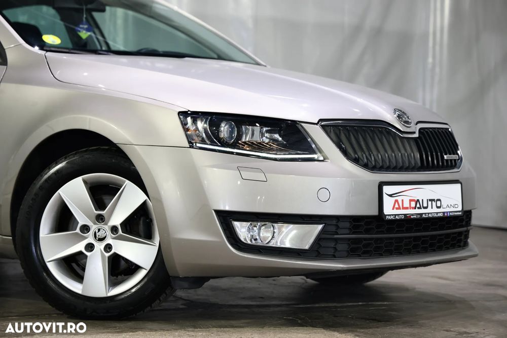 Skoda Octavia 1.6 TDI Active - 27