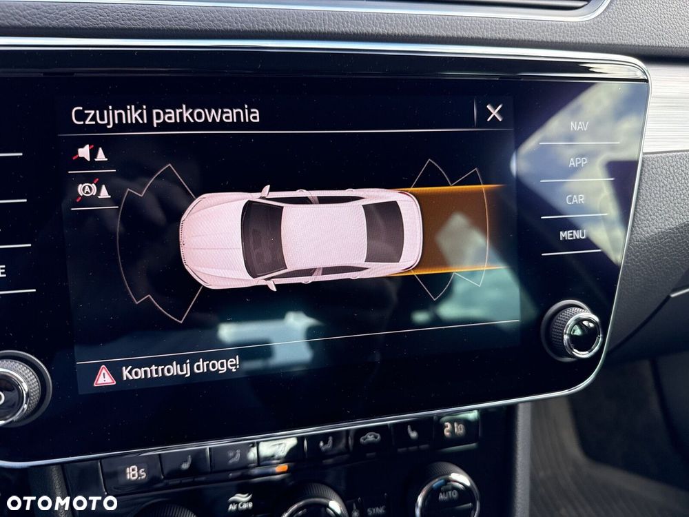 Skoda Superb 1.5 TSI Ambition DSG - 25