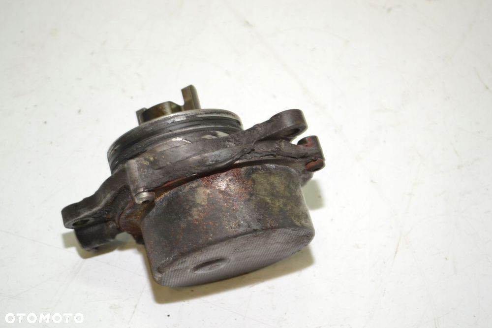 POMPA VACUM BMW E61 E60 525D 7791232 2.5 177KM 04-10 PODCIŚNIENIA - 3