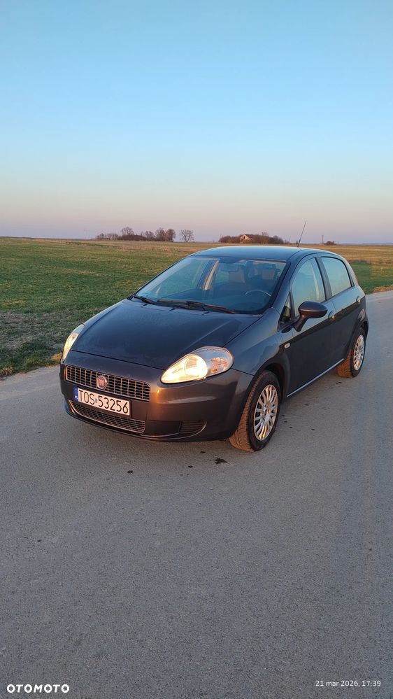Fiat Grande Punto - 1